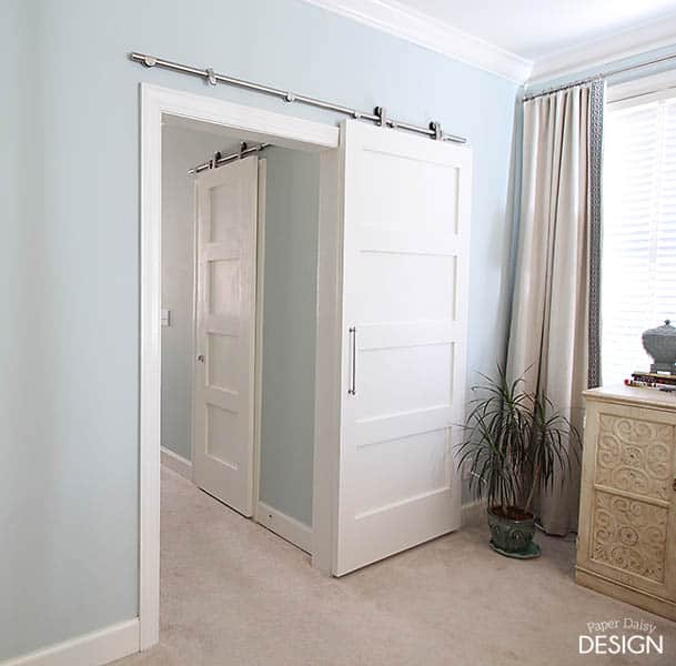 A Modern Single Sliding Door Closet With Drawers