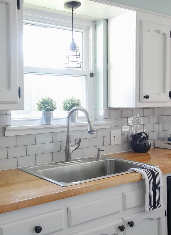 peel and stick backsplash aspect