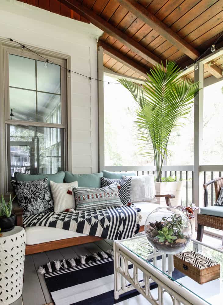 Screen Porch & Outdoor Living Room Makeover