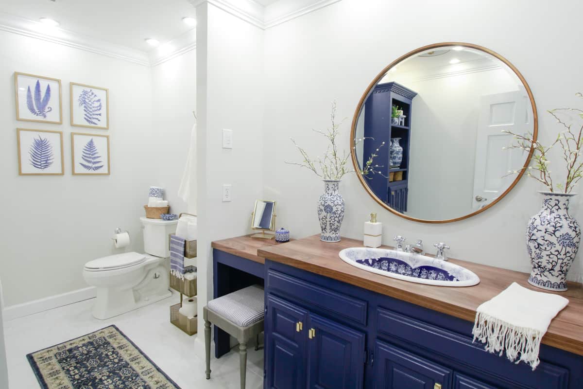 blue and white bathroom sinks