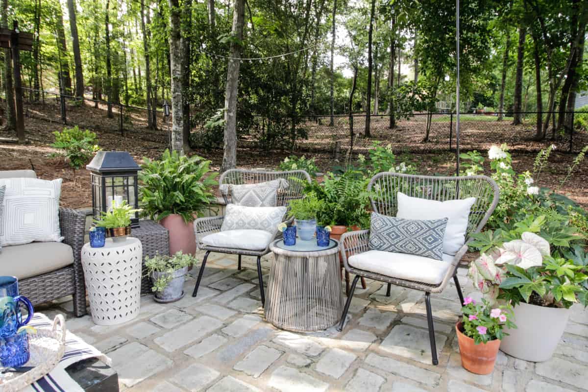 Outdoor Furniture Covers Save my Sanity - Deeply Southern Home