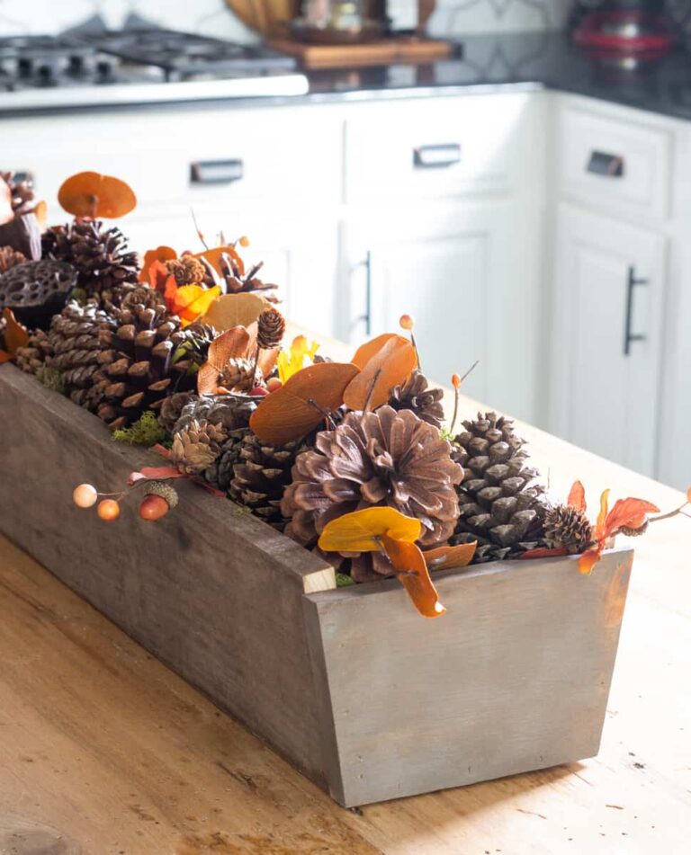 The one thing you need for a beautiful centerpiece for every season. A DIY Wooden Trough