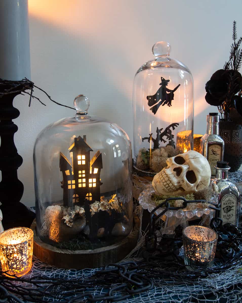 https://deeplysouthernhome.com/wp-content/uploads/2018/09/halloweenclochediy-3236.jpg