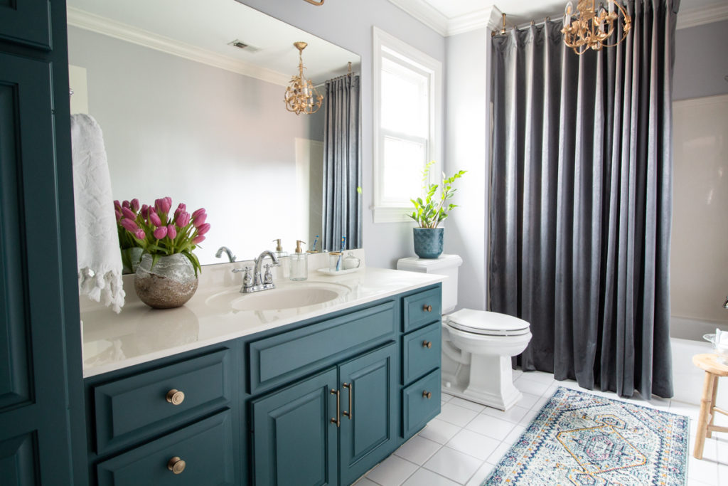 bathroom makeover with paint 
