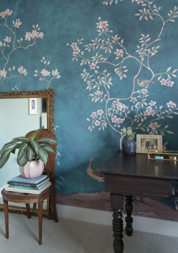 vintage finds with chinoiserie mural