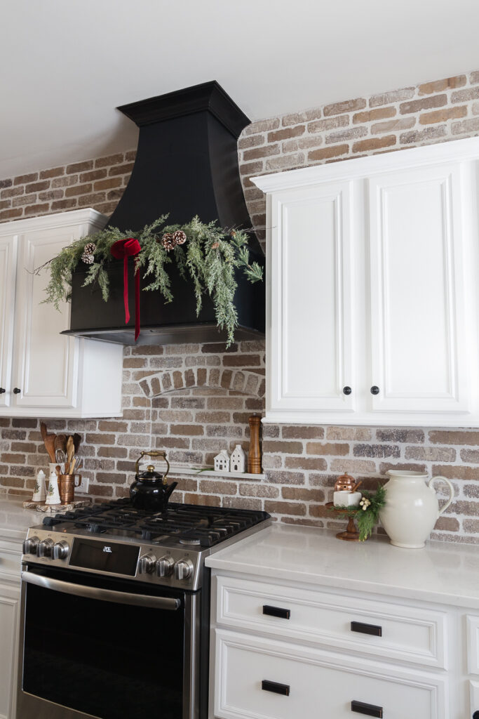 Christmas Stove Decor –