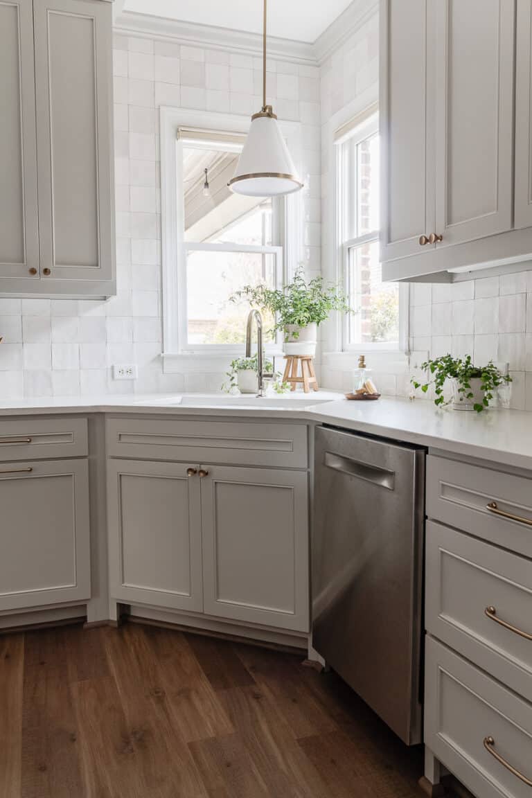 Creekside Classically Modern Kitchen - Deeply Southern Home