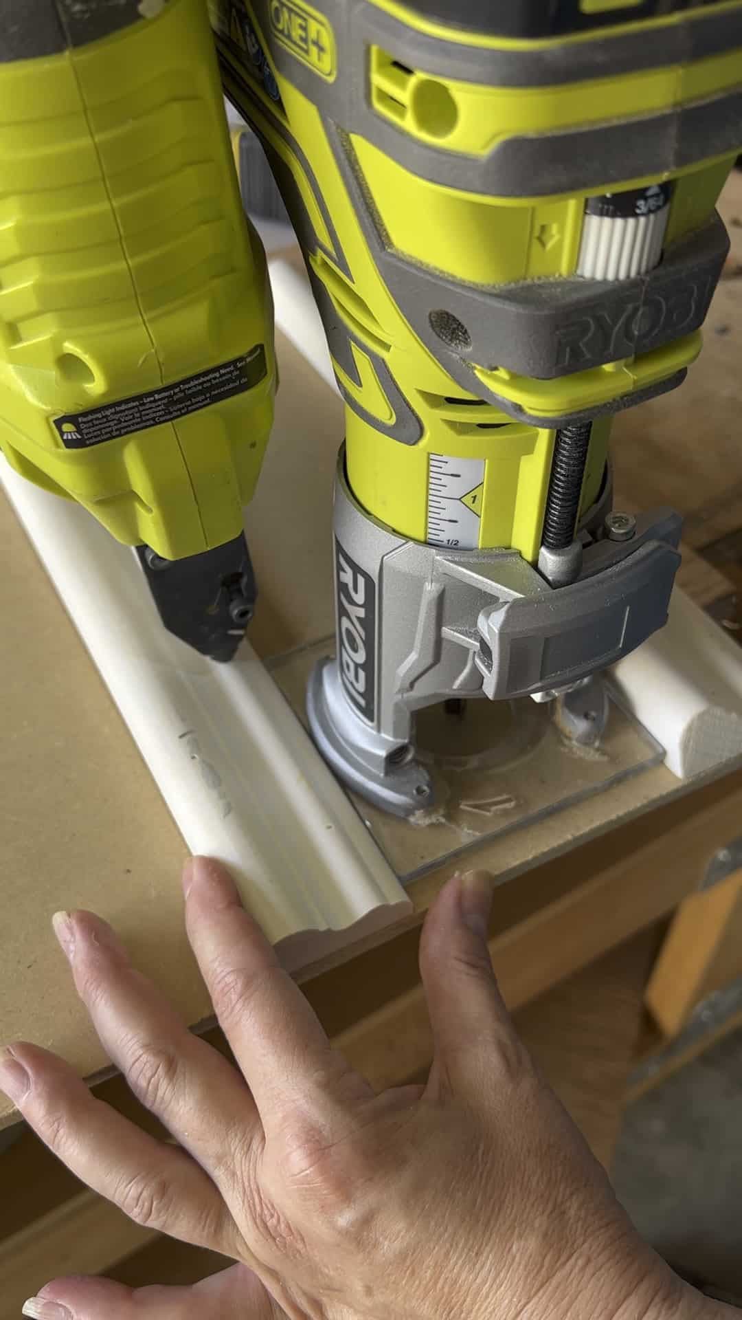 build a router jig for center of board