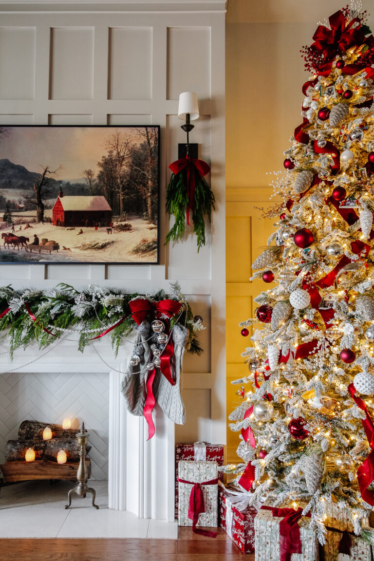 Simple Touches of Christmas in the Kitchen - Deeply Southern Home