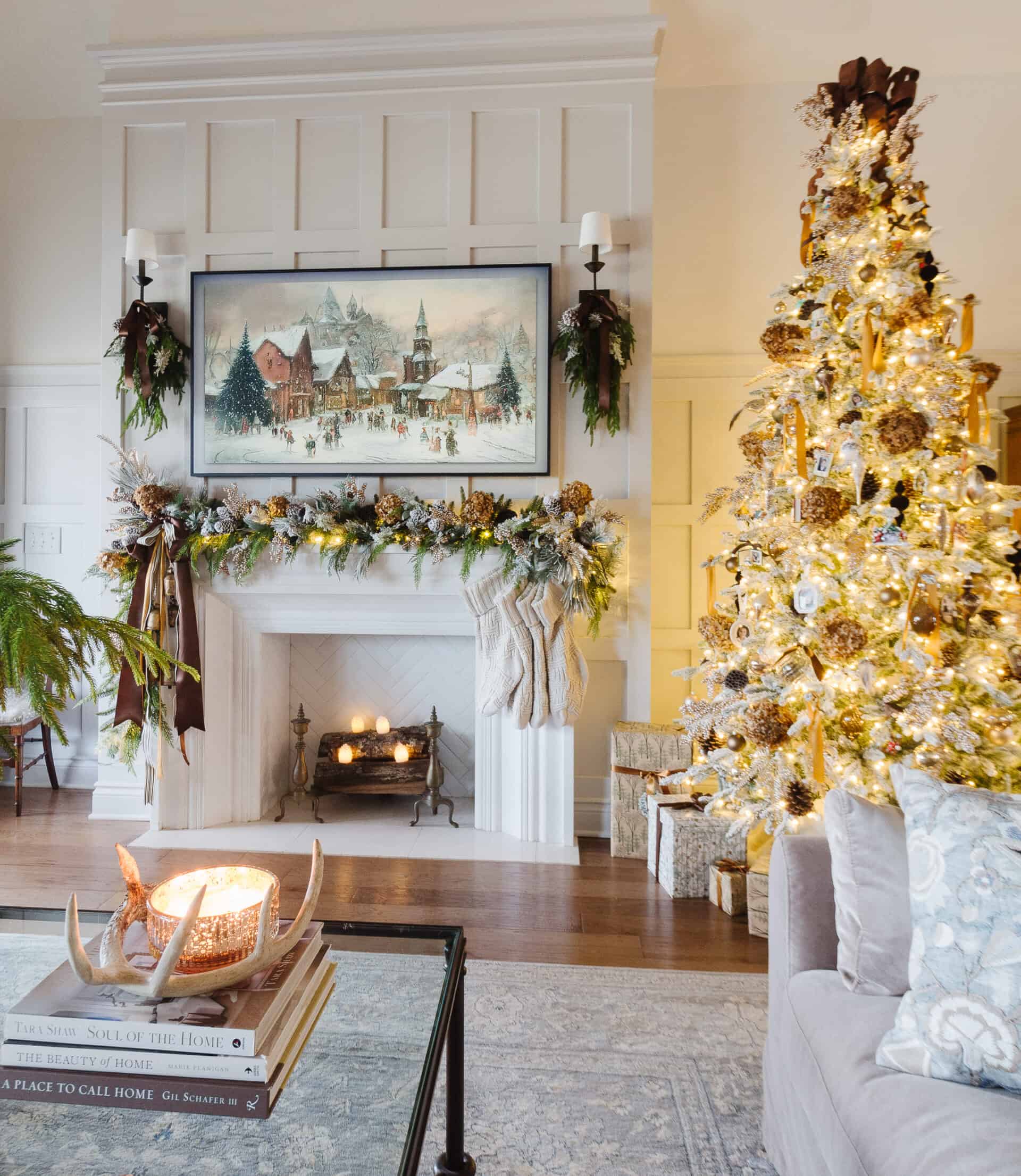 The warm glow of Christmas in brown and gold
